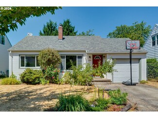 8305 NE Pacific St, Portland, OR 97220