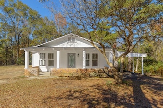 1857 Old Richton Rd, Petal, MS 39465