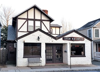 25 Valley Rd, Montclair, NJ 07042
