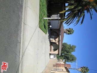 1717 W 121st St, Los Angeles, CA 90047