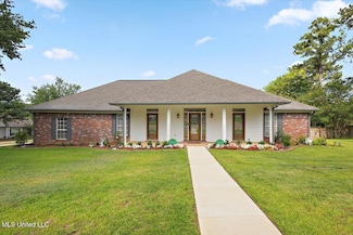 103 Sutton Ln, Madison, MS 39110