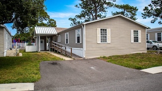 88 N Greenway Dr, Port Orange, FL 32127