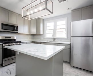 4323 Touro St, New Orleans, LA 70122