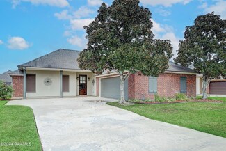 304 Hillbrooke Dr, Broussard, LA 70518
