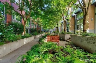 530 Broadway E Unit 130, Seattle, WA 98102