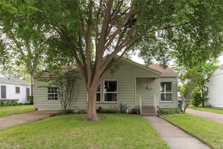 829 Holly Dr, Garland, TX 75040