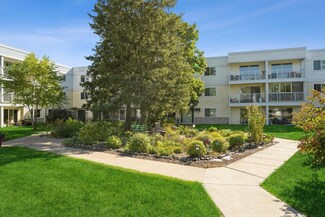 122 Demont Ave E Unit 156, Saint Paul, MN 55117