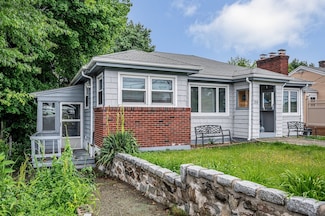 288 Highland Ave, Salem, MA 01970
