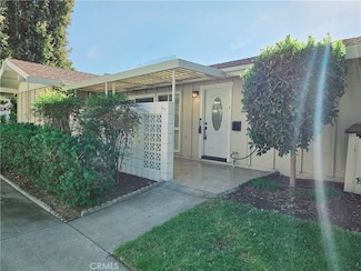 716 Avenida Majorca Unit C, Laguna Woods, CA 92637
