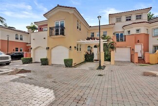 18450 NE 30th Place, Aventura, FL 33160