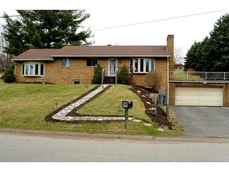 2001 Kentucky Ln, Rochester, PA 15074