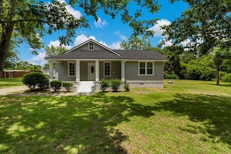 1712 39th St, Phenix City, AL 36867