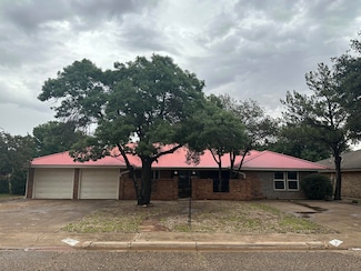 2025 Mustang Dr, Levelland, TX 79336