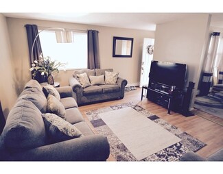 20 Balsam St Unit 1, Dorchester Center, MA 02124