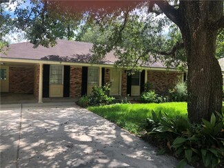 2021 Jay St, Slidell, LA 70460