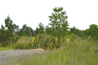 0 Crossover Rd, Pineville, LA 71360