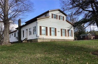 6969 Big Tree Rd, Pavilion, NY 14525