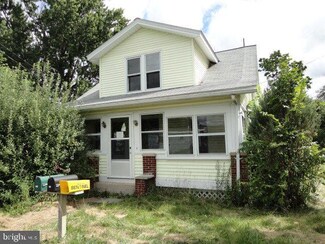 182 Locust Run Rd, Thompsontown, PA 17094