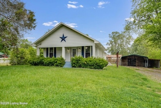 2601 Lower Hunters Trace, Louisville, KY 40216