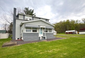 340 16th St, Tell City, IN 47586
