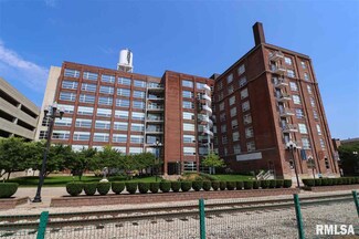 401 SW Water St Unit 306, Peoria, IL 61602