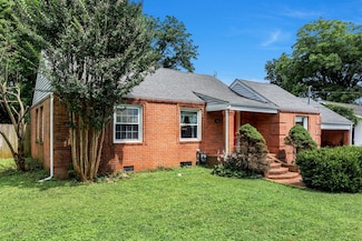 906 Grantland Ave, Murfreesboro, TN 37129