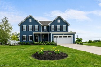 9565 Winfield Ln, North Ridgeville, OH 44039