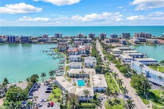 354 Harbour Dr Unit 354, Naples, FL 34103