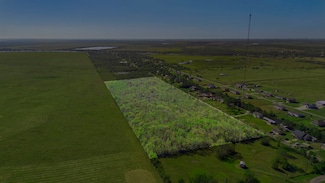 0000 Sandpiper Rd, Angleton, TX 77515