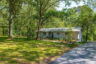 9425 Hogue Rd, Mabelvale, AR 72103