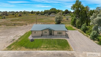715 Clark Dr, Blackfoot, ID 83221