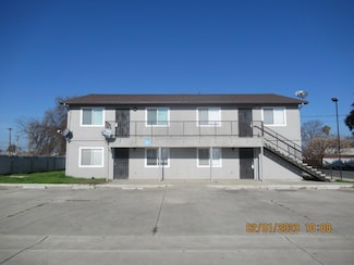 10842 Railroad Ave Unit C, Armona, CA 93202