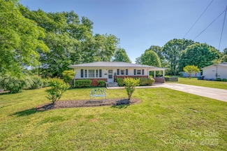 138 Hardin Rd, Forest City, NC 28043