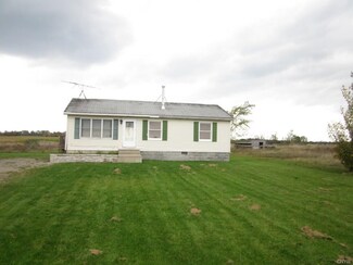 16587 Lowe Rd, Chaumont, NY 13622