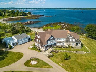 149 Wild Rose Ln, New Castle, NH 03854