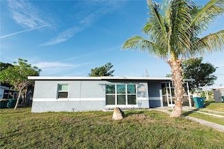 3259 Easy St, Port Charlotte, FL 33952