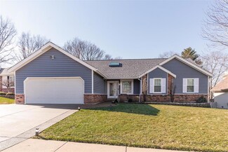 720 Cedar Bluff Ct, Ballwin, MO 63021