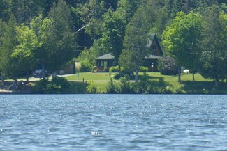 514 W Shore Rd, West Glover, VT 05875