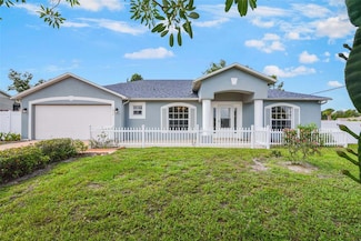 1819 E Chapel Dr, Deltona, FL 32738