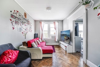 148 Carlton Ave Unit 1R, Jersey City, NJ 07306