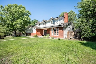 5 Bellita Dr, Pueblo, CO 81001