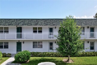 2800 Indian River Blvd Unit 8, Vero Beach, FL 32960