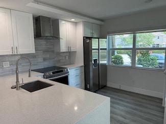 6101 Wheatley Ct, Boynton Beach, FL 33436