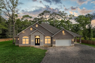 58 Hickory Ridge Dr, Huffman, TX 77336