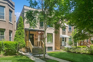 705 Reba Place, Evanston, IL 60202