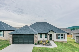 181 Magazine St, Prairie Grove, AR 72753