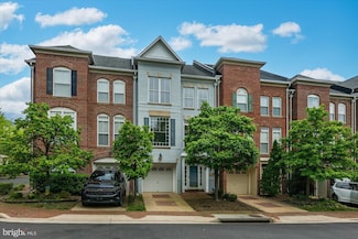 5267 Pocosin Ln, Alexandria, VA 22304