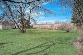 1708 Blossom Ln, Madison, WI 53716