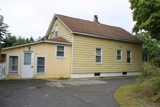 33 Coolidge Ave, Turners Falls, MA 01376