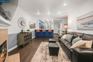 713 N Villa Way, Walnut Creek, CA 94595